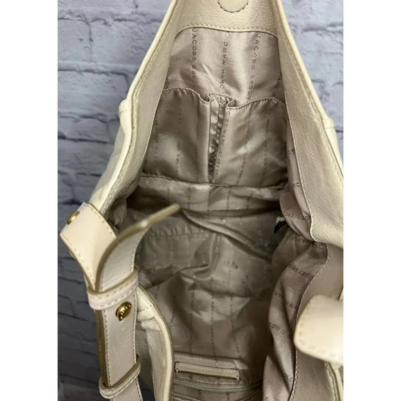 Marc by Marc Jacobs shoulder bag. - Picture 7 of 8